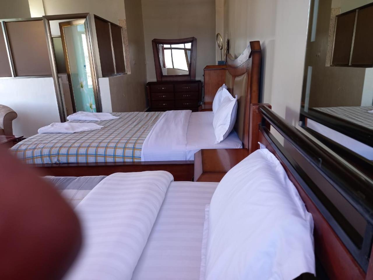 Newstead Hotel Naivasha Exteriör bild