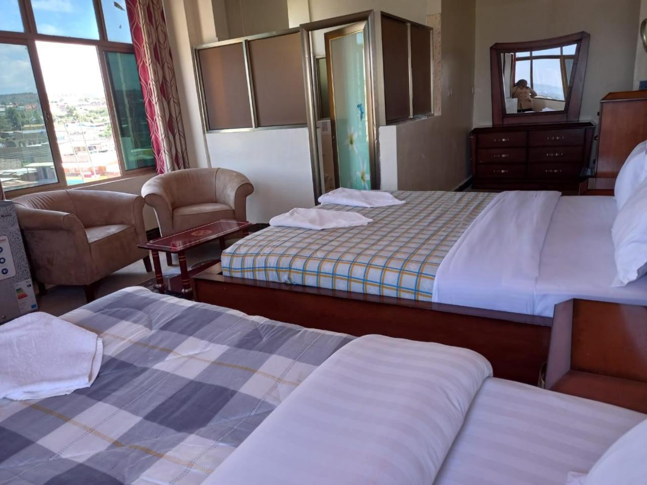 Newstead Hotel Naivasha Exteriör bild